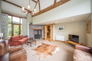Sitting Room- click for photo gallery